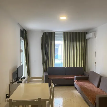 Apartamento Robert Skataj
